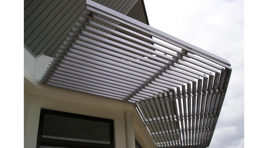 lam nhôm chắn nắng 85R